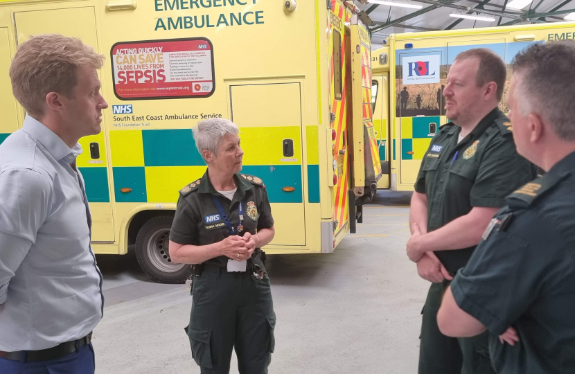 Dr Ben Spencer MP with Interim CEO of the South East Coast Ambulance Service, Operational Manager Dave Hawkins, and mental health nurse Gary Davies-Ebsworth.  