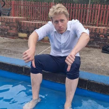 Dr Ben Spencer MP opposes closing Weybridge paddling pools