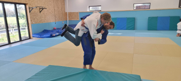 Dr Ben Spencer Mp visiting Core Judo, part of the Thorpe Green Community Fitness Project